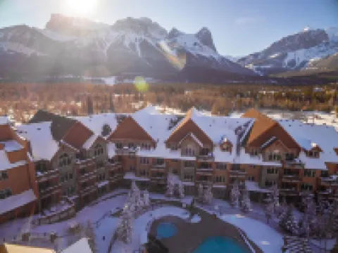 Stoneridge Mountain Resort Hotels in Canmore