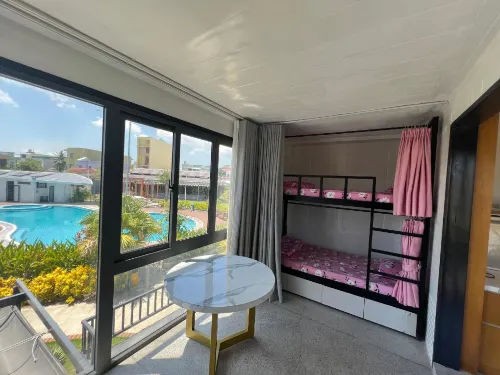 Dat Quang Vila Hotels in Núi Thành