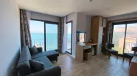 HOUDİNİ Hotel - Bãi biển