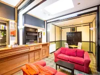 The Ben Mhor Hotel, Bar & Restaurant فنادق في غرانتاون أون سبي