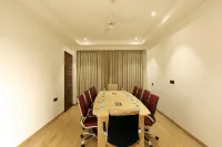 Hotel le Seasons Park Hotels in Greater Noida