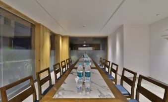 7 Orbit Hotel, Surat