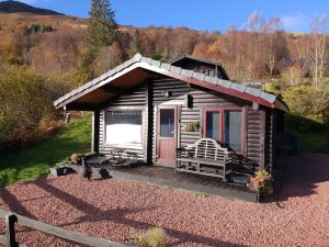 Highand Lodges