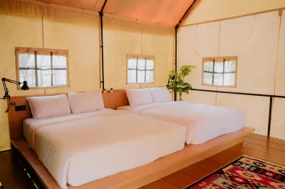 Luxury Deck Cabin Hotels near Orchid Forest Cikole