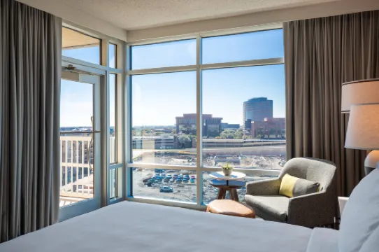 Renaissance Dallas Richardson Hotel