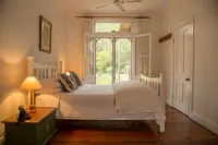 The Carriages Hotels in Pokolbin