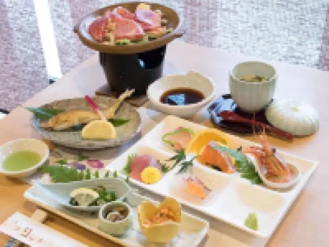 おくとろ温泉　やまのやど 北山村のホテル