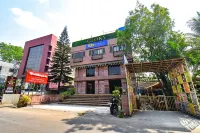 FabExpress Glory Hotels near Science Park, Pune Smart City