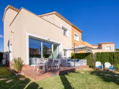 Malibu Beach Hotels near Laydown Rest Beach Club