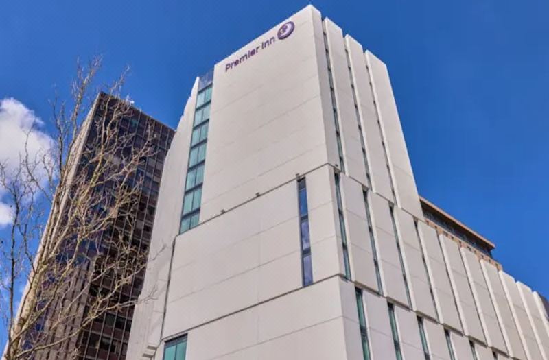 Premier Inn Birmingham City Centre (Exchange Square)