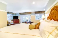 Wayside Inn