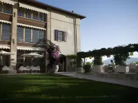 Villa Arcadio Hotels in Puegnago sul Garda