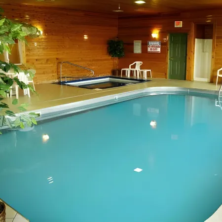 Country Inn & Suites by Radisson, Watertown, SD