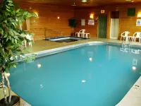 Country Inn & Suites by Radisson, Watertown, SD - Pools