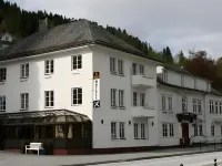 Thon PartnerHotel Førde Hotels in Forde