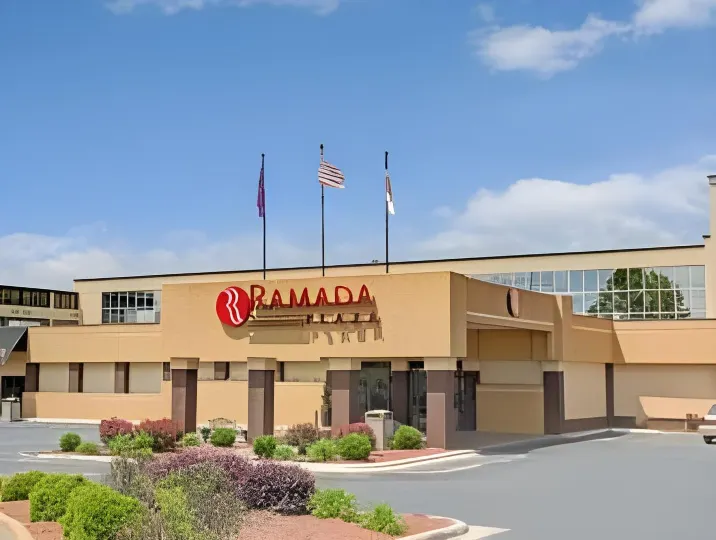 Ramada Plaza by Wyndham Charlotte/South End Airport