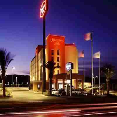 Hampton by Hilton Saltillo Hotel Exterior