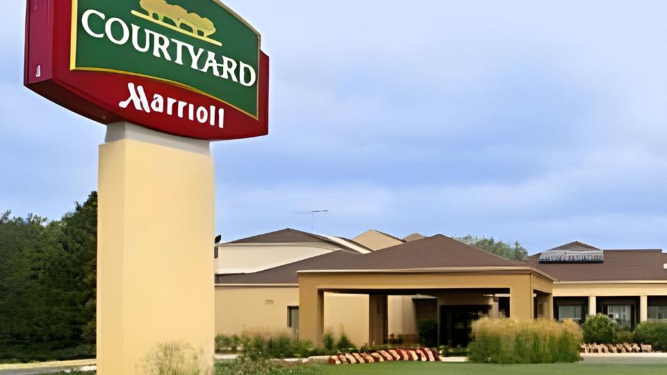 Courtyard Chicago Arlington Heights/South
