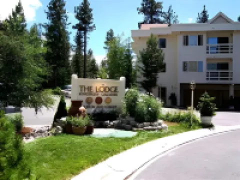 Lodge at Kingsbury Crossing