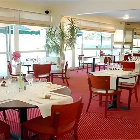 Brit Hotel Bordeaux Aéroport - Le Soretel