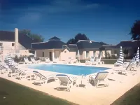 Logis l'Abreuvoir Hotels in Le Gavre