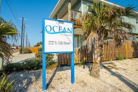 A Shore Bet - fishing pond, near the beach, outdoor lounge spaces, shared pool! Отели рядом с достопримечательностью «Fly It Port ' A»