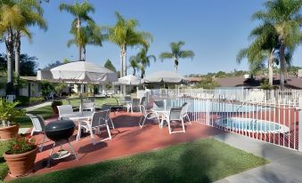 Fallbrook Country Inn