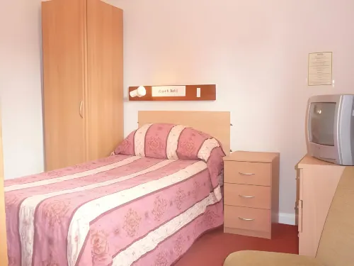 نيوارك هوتل فنادق في بيتربورو