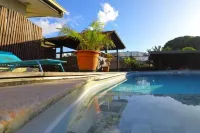Kia Ora Lodge - Pools