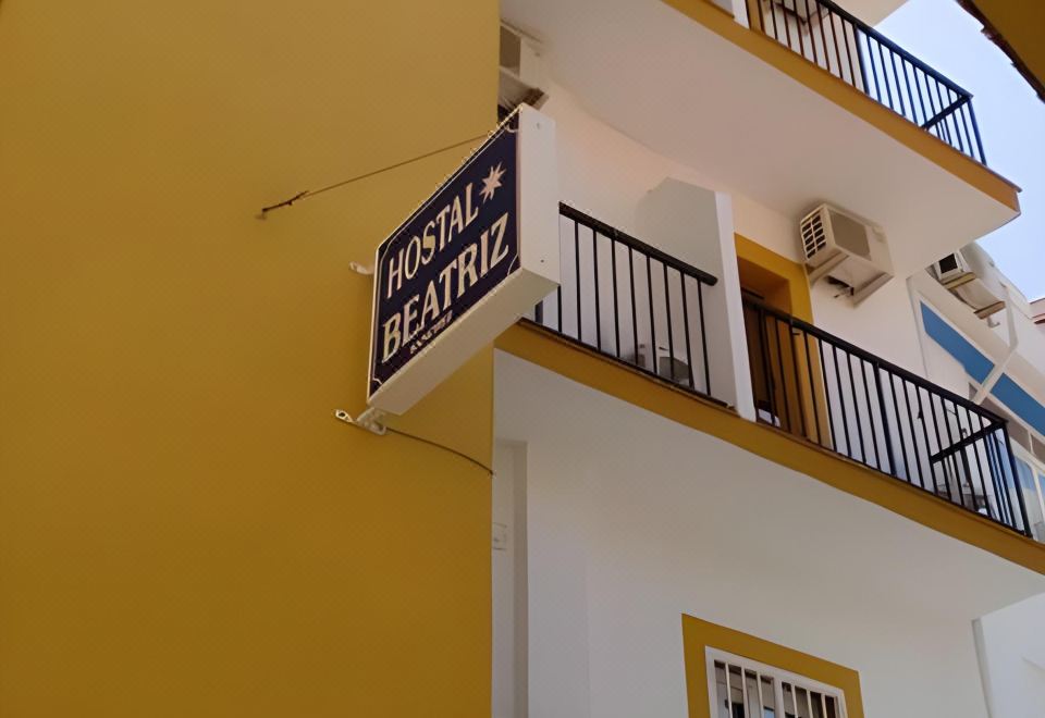 Beatriz Charming Hostal - Hizvo