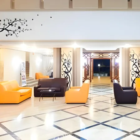 Le Zenith Hotel