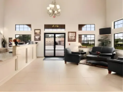 貝敦皇宮套房酒店