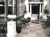 Alexander Guest House Hotel a Lasswade