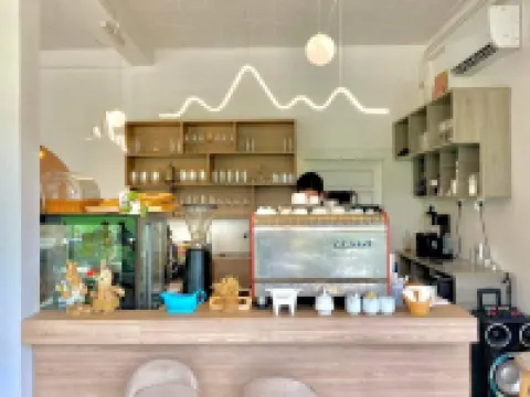 Pavilion Pha Leuang & Bungalows Hoteles en Feuang