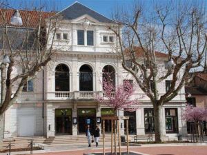 Kyriad Villefranche Sur Saone