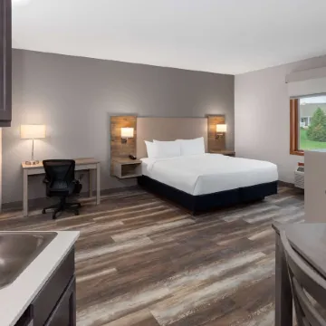 Links BOS Landen Hotel & Spa of Pella, Trademark by Wyndham
