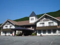 Okuise Forestpia Miyagawasanso Hotels in Ōdai