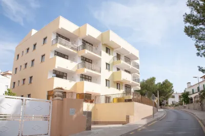 بون أير أبارتامنتوس Hotels near Platja Palmira