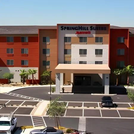 SpringHill Suites Las Vegas Henderson Отели рядом с достопримечательностью «Хендерсон»