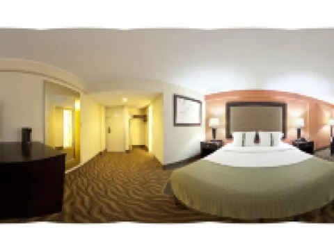 Holiday Inn MANHATTAN AT THE CAMPUS by IHG Hoteles en Manhattan