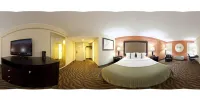 Holiday Inn Manhattan at the Campus Hotels in Manhattan