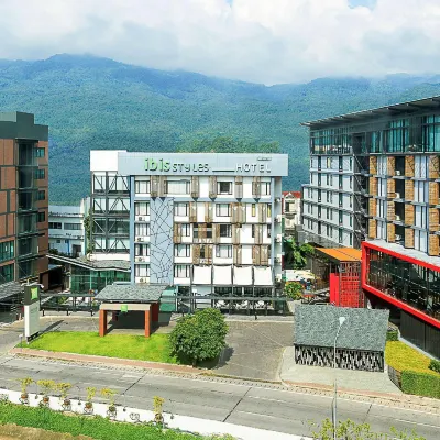 Ibis Styles Chiang Mai Hotels near Wat Pha Lat