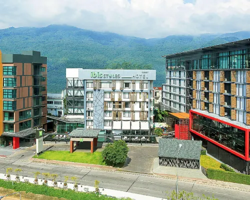 Ibis Styles Chiang Mai Hôtels à proximité de : Temple Doi Sutheap