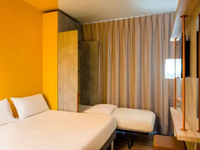 Ibis Budget Divinópolis Отели в г. 