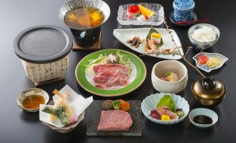 Hotel Gujo Hachiman - Housity