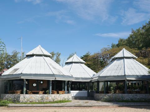 บ้านเพ คาบาน่า รีสอร์ท