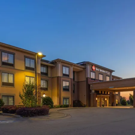 Best Western Plus Tuscumbia/Muscle Shoals Hotel  Suites