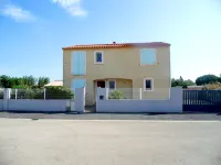 Les Fauvettes - Parkplatz