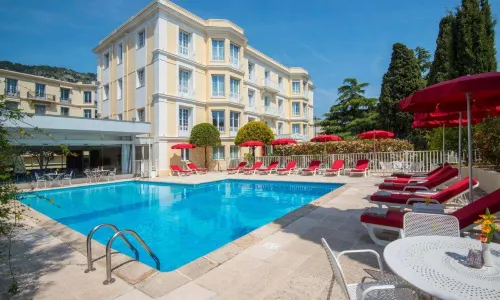Hotel Carlton