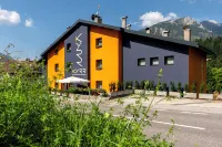 Kyrr Smart Mountain Retreat Hotels in Soraga